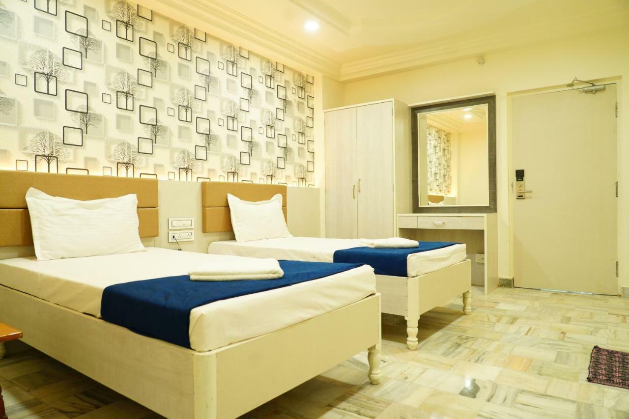 Hotel Swagath Grand Miryalaguda Miriālgūda Kültér fotó